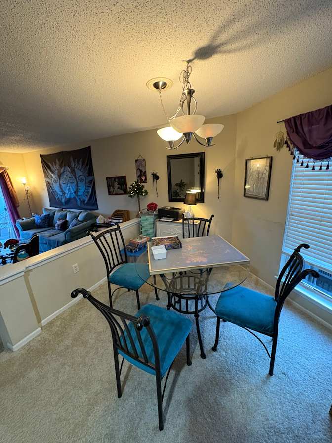 Jill's room