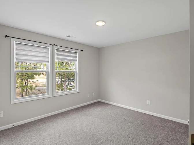 Alcove Rooms's room