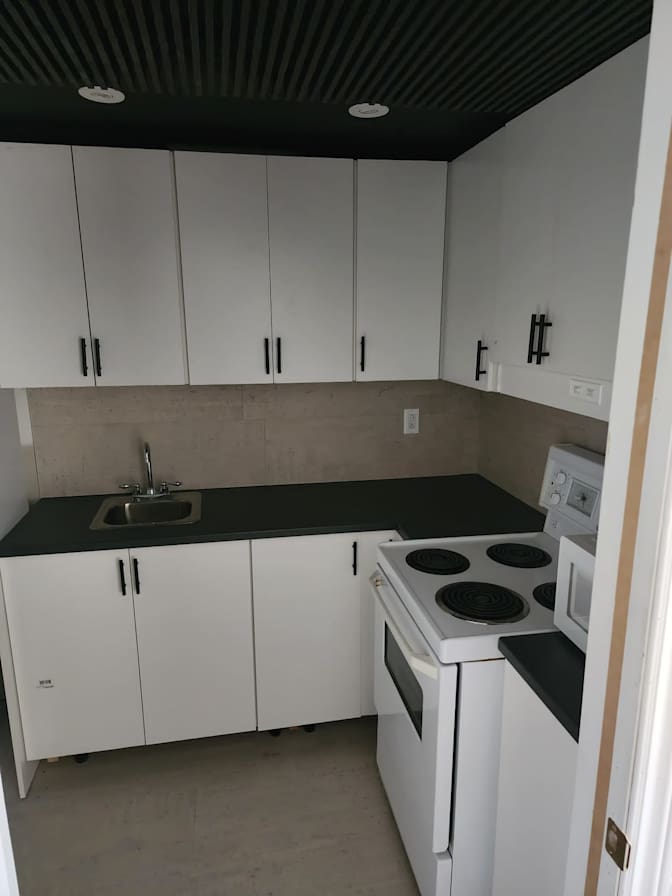 Leatitia Nanziri's room