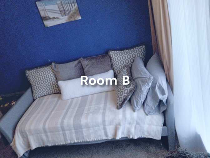 Kenya S's room