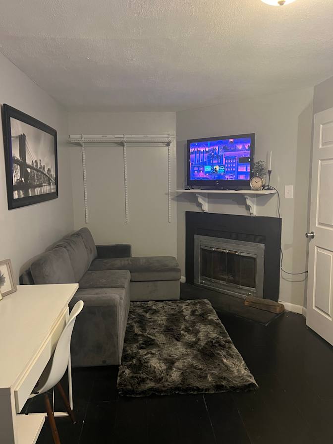 Sheree's room