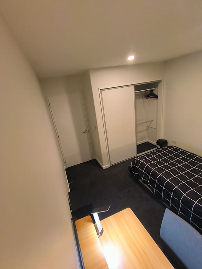 Bernie Ling's room