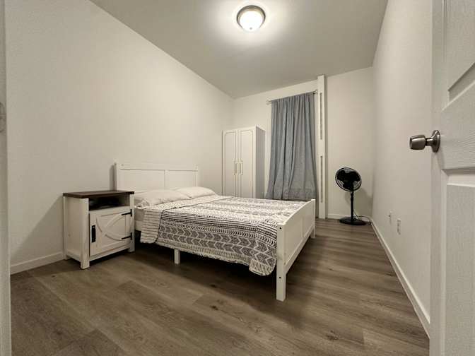 Paola Cruz's room