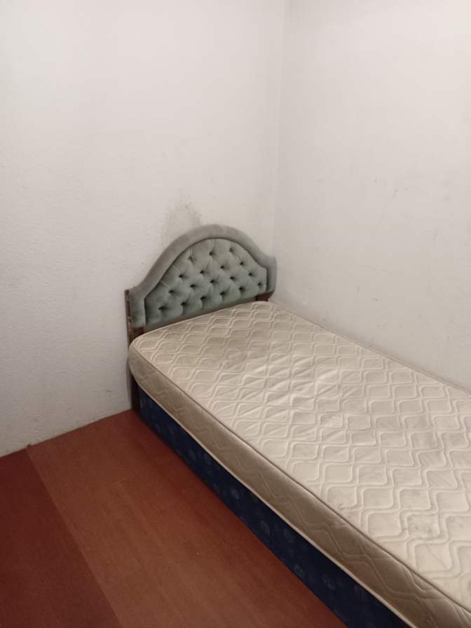 Muneer's room