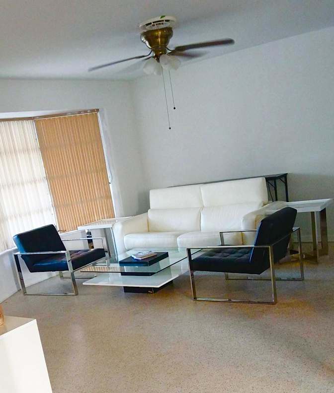 Yakory's room