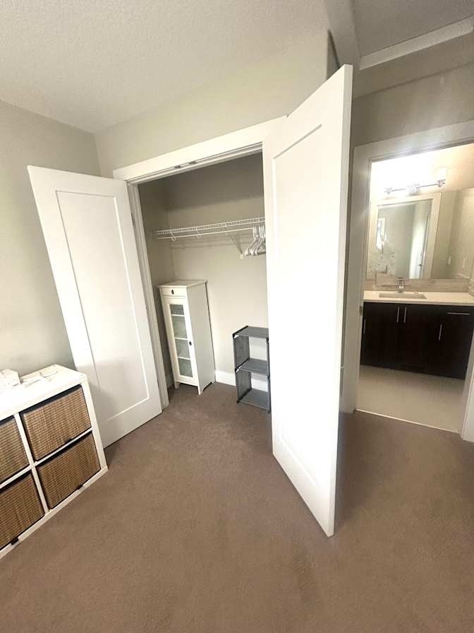 Kate's room
