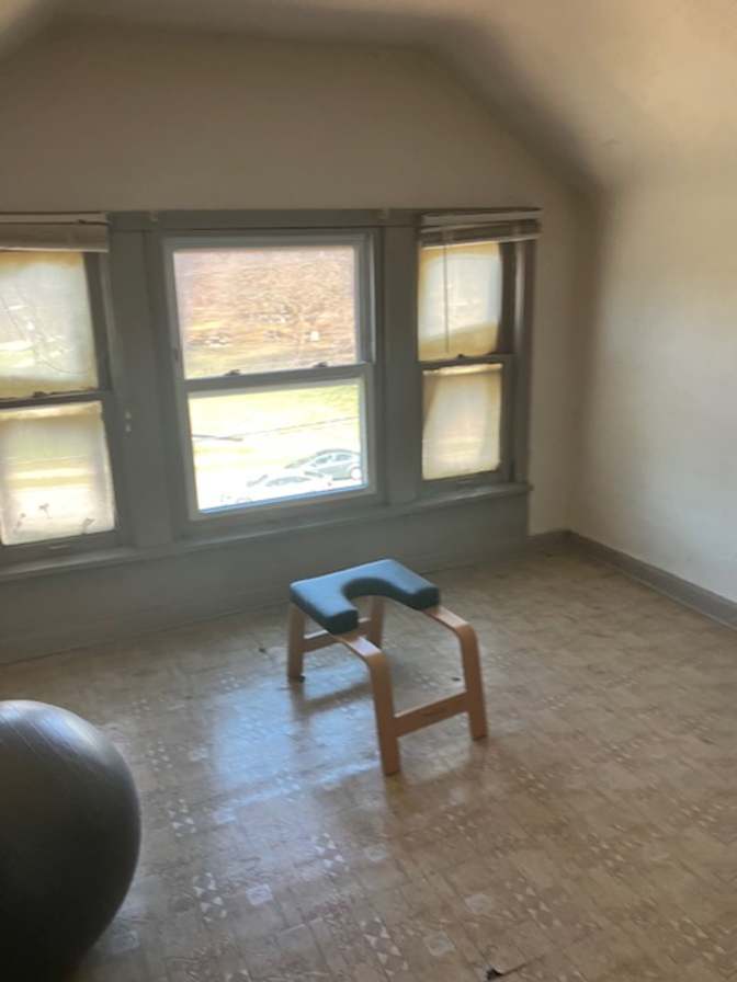 Jennifer L. Lumpkin's room