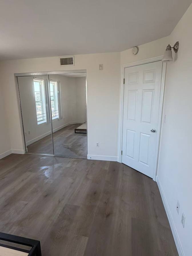 Jennifer's room