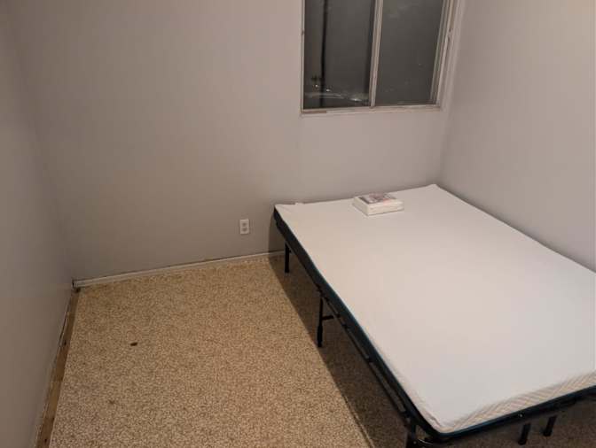 Dan's room