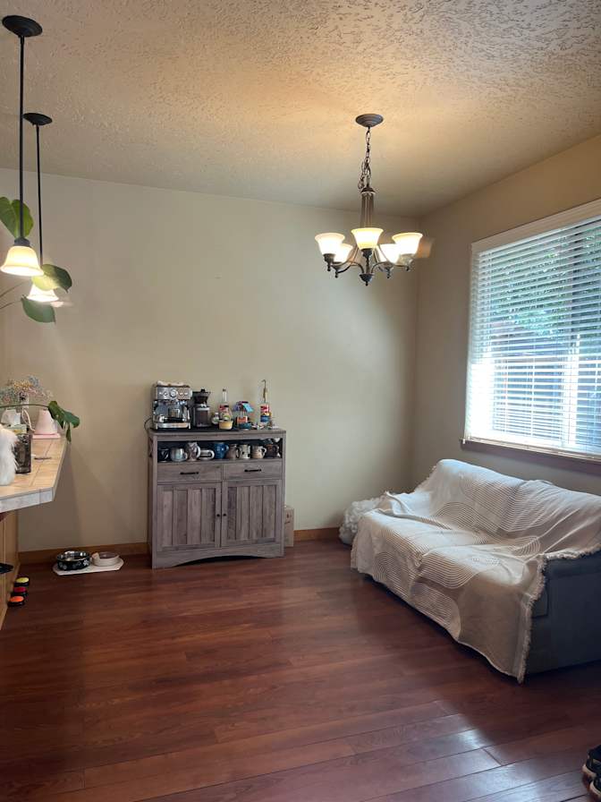 Jenny's room