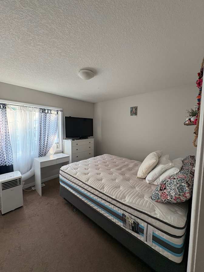 Jasmine Quintanilla's room