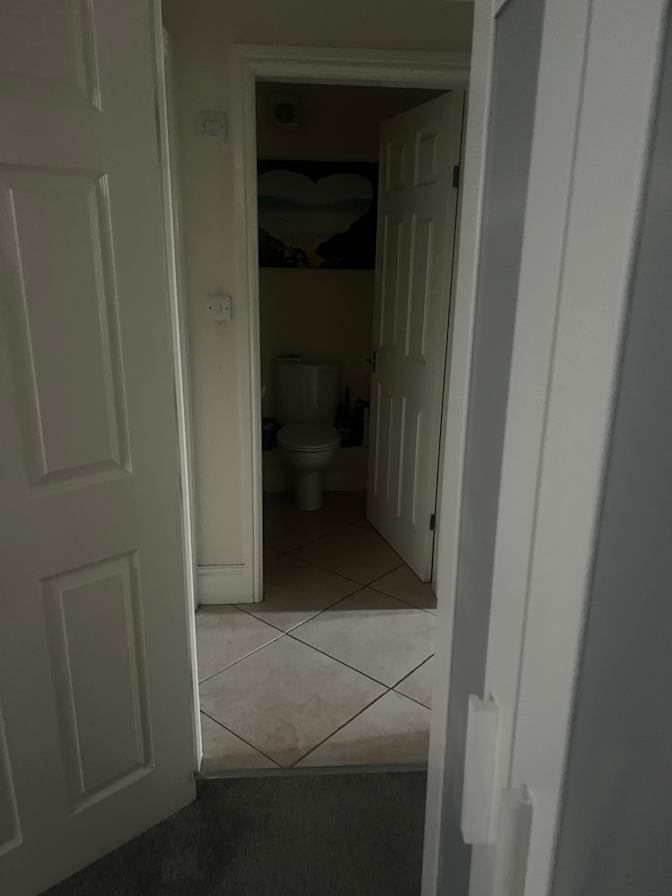 Chez's room