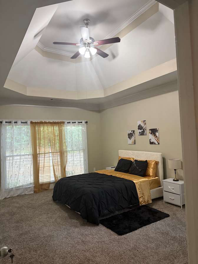 Amoya's room