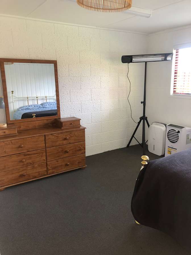 CHRIS & Sonia's room