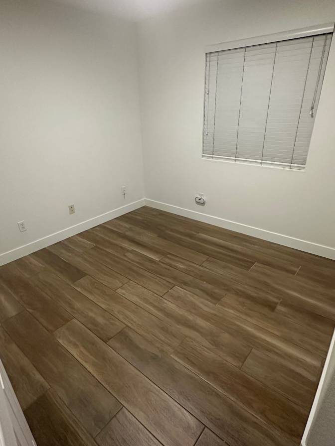 Thomas's room