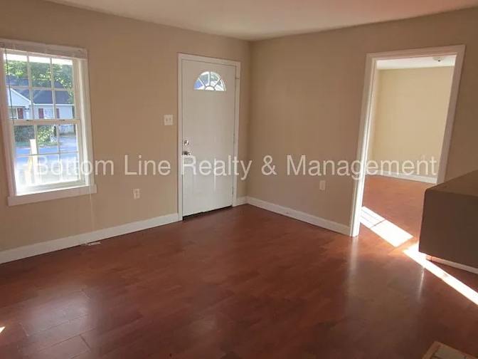 Alcove Rooms's room