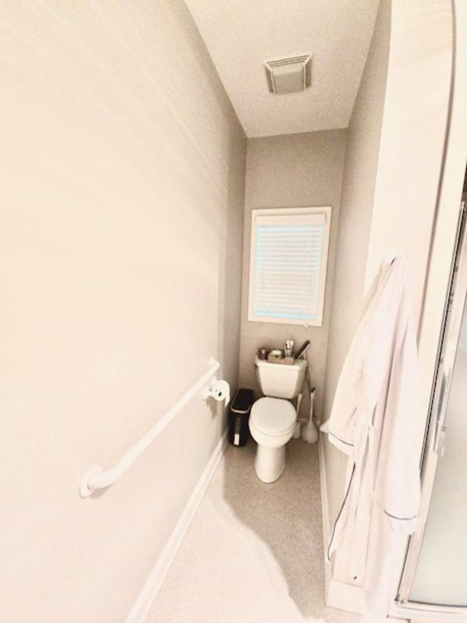 Lisa's room