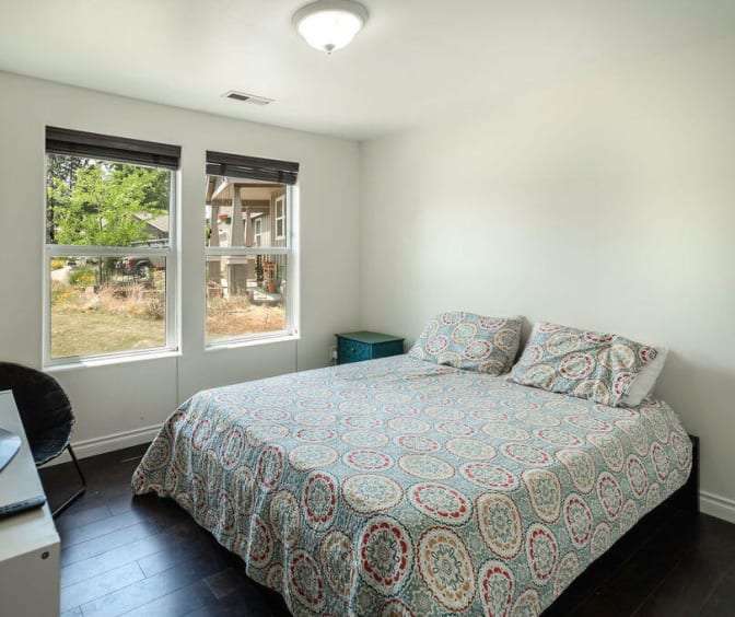 Linda Lee's room