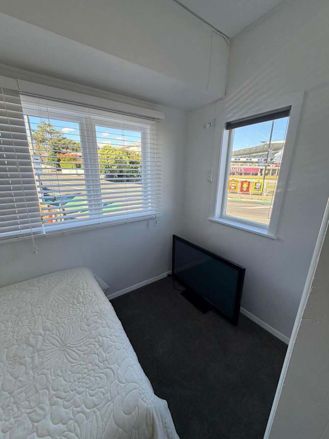 Thomas's room