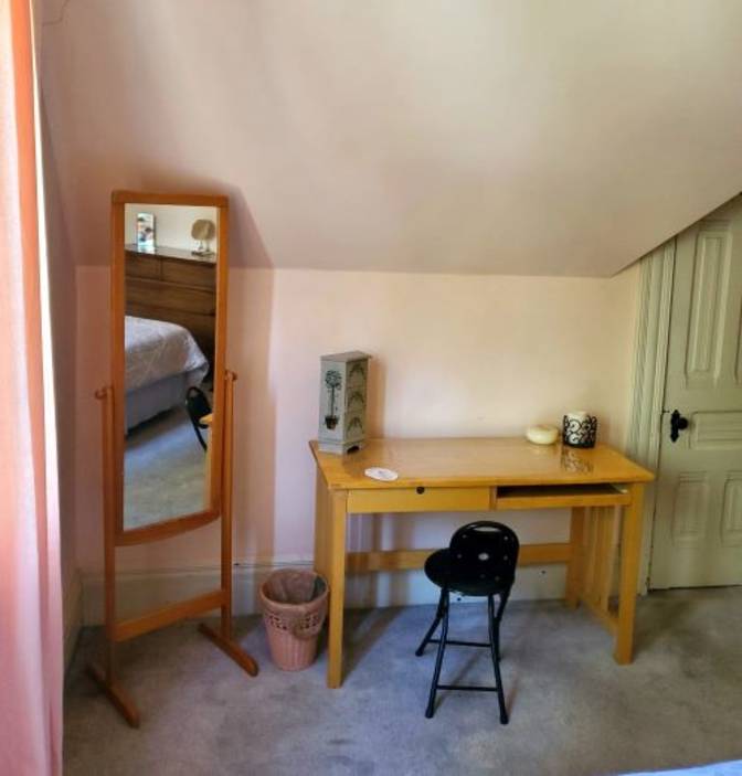 Donna's room
