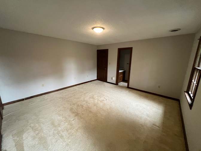 Alcove Rooms's room