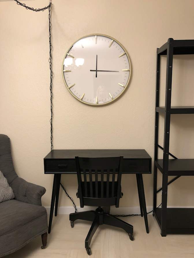 Felicia's room