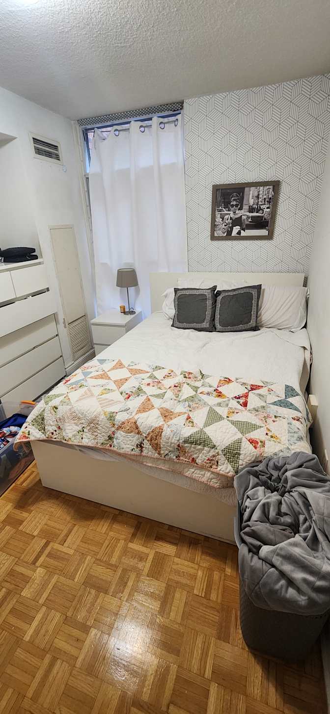 Jill's room