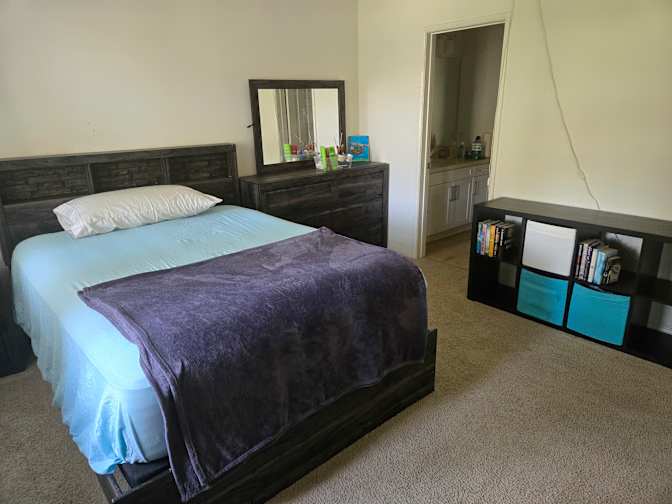Mirza's room