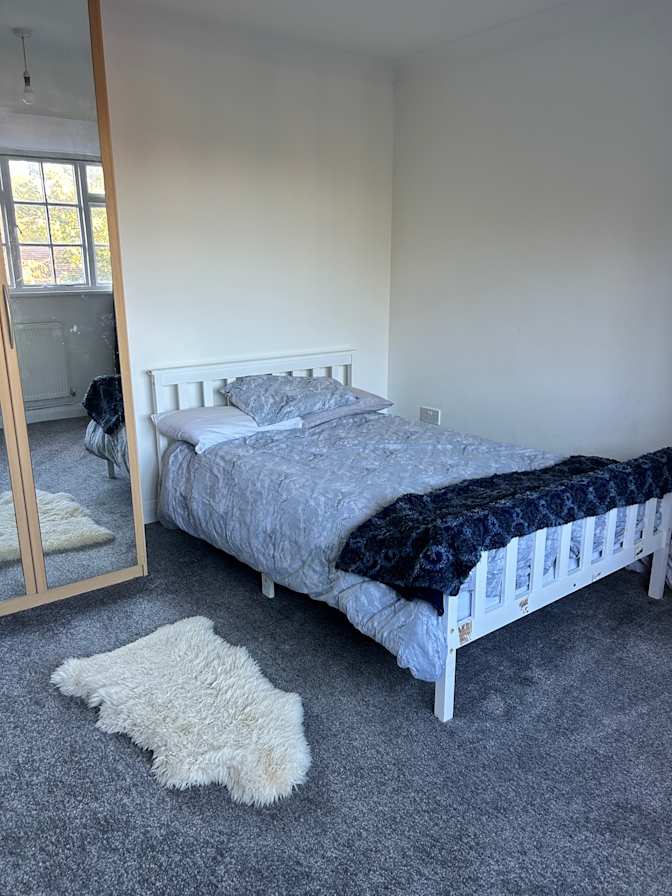 Dave's room