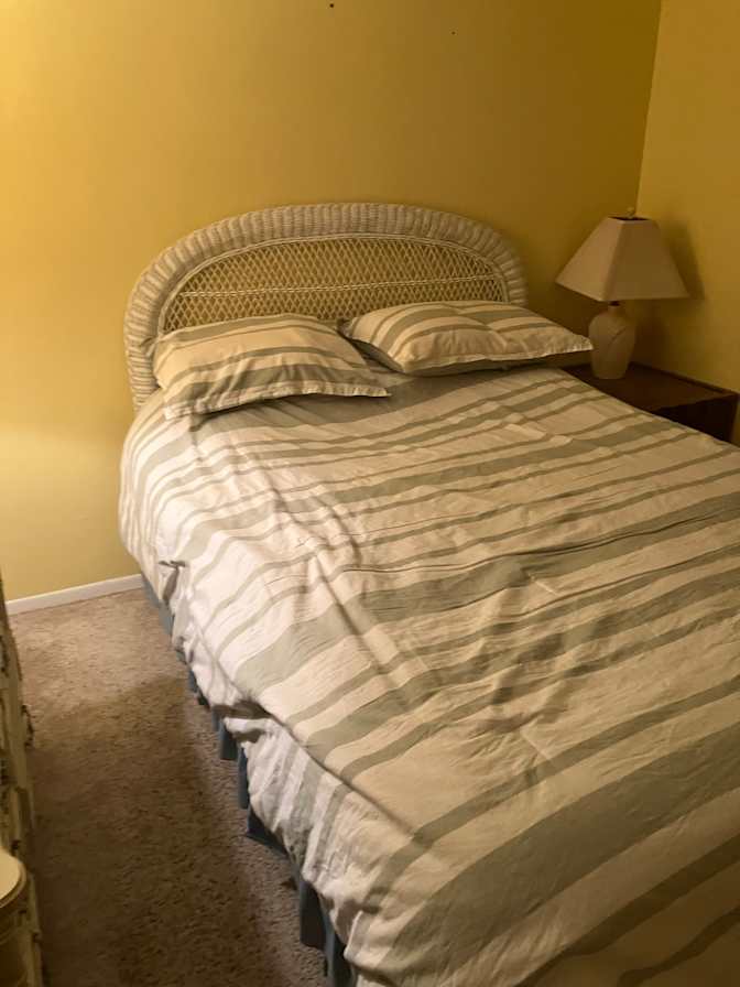 Linda's room