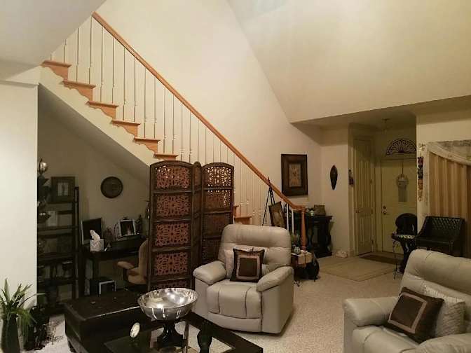 Alcove Rooms's room