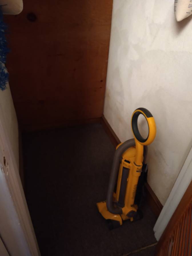 laura's room