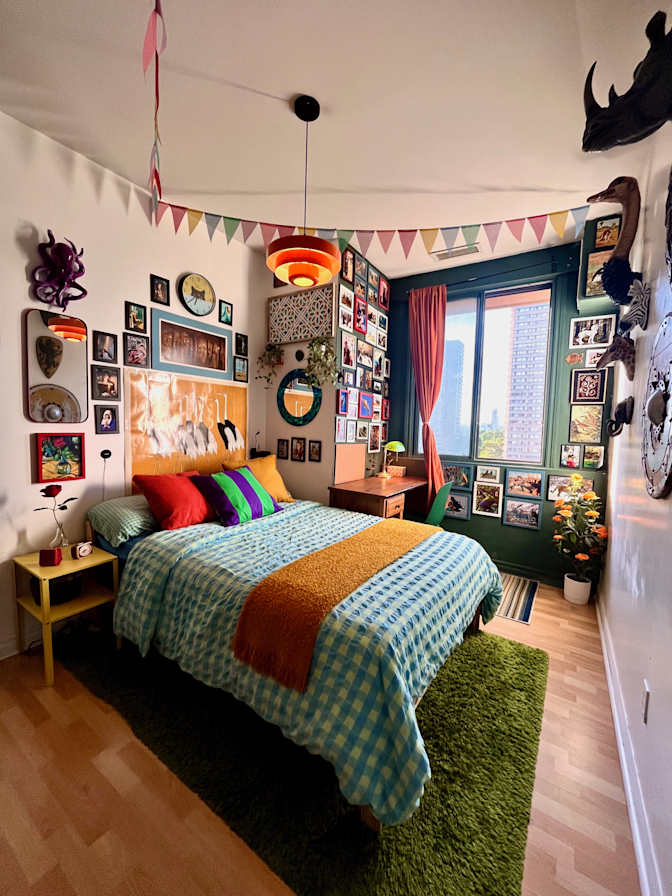 Abir's room