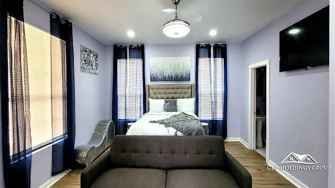 GBU Holdings Group's room