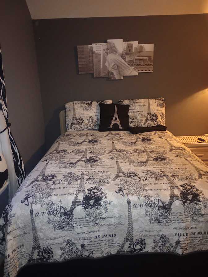 Katina's room