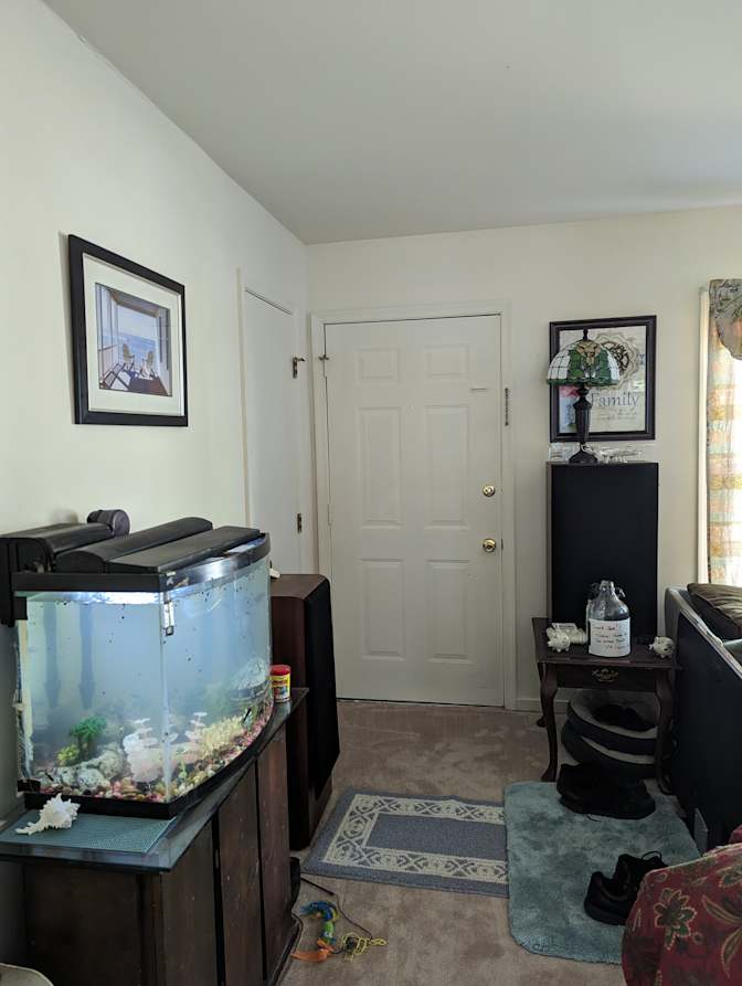 Richardo's room