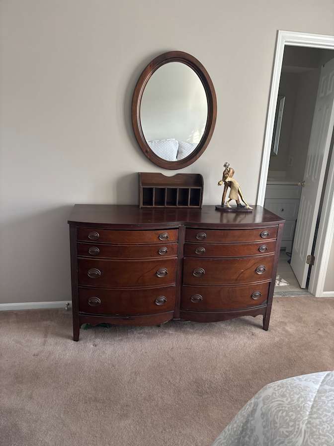 Laureen's room