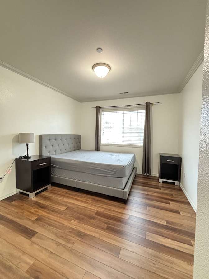 Huy's room
