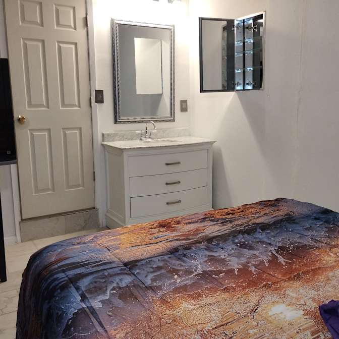 Fernando's room