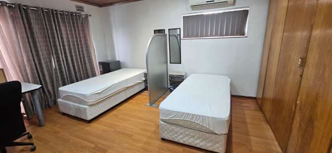 Shanaaz Galant's room