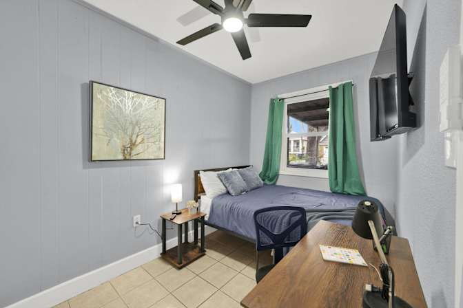 PadSplit's room
