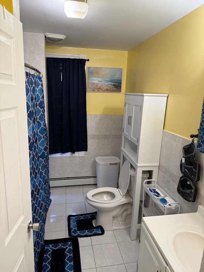 Takenya Thompson's room