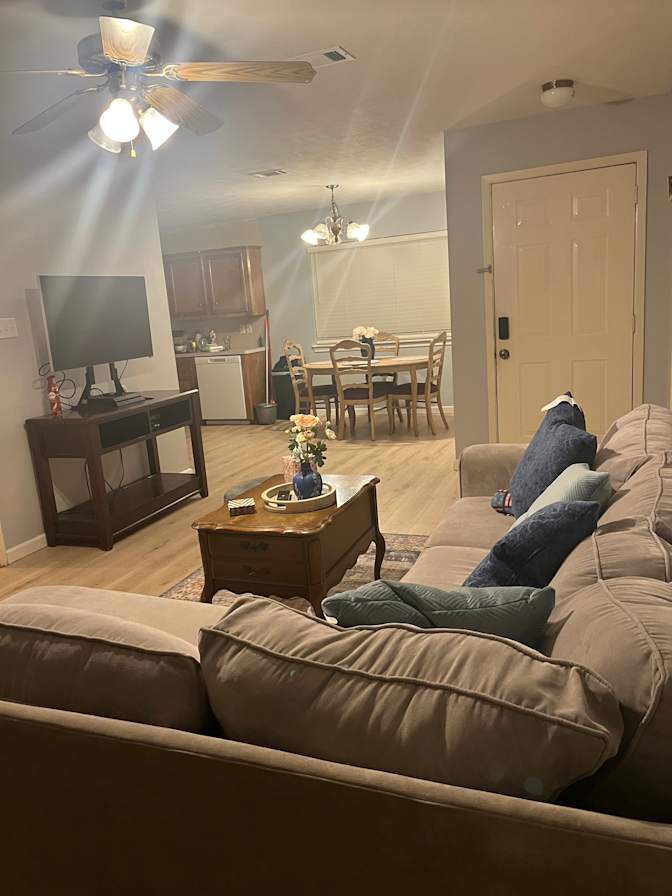 DJVandG's room
