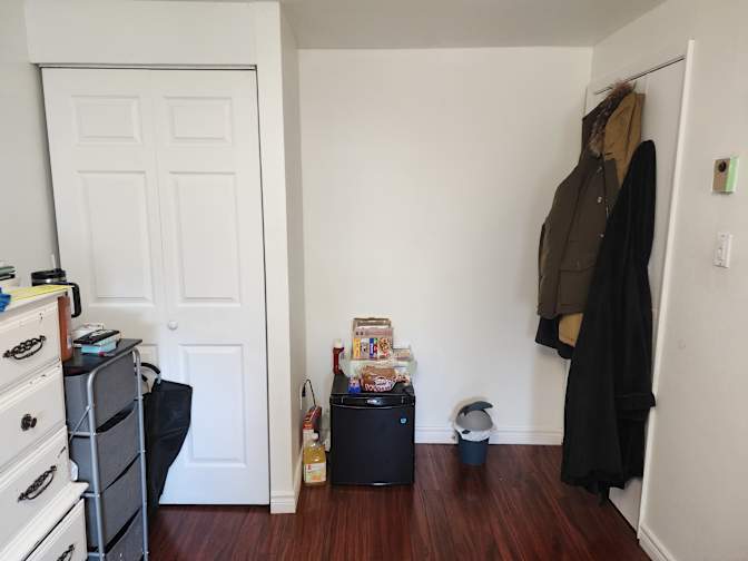 Osazomwanogie Gerard Usuanlele's room