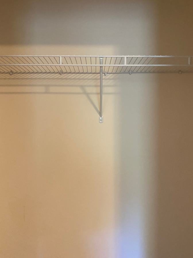 Alcove Rooms's room