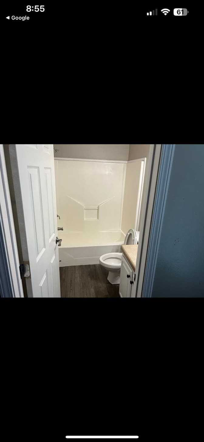 Thomas Lewis's room