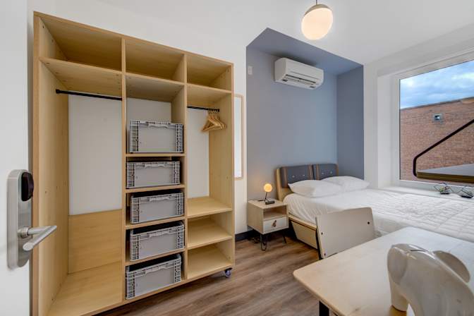 Liza's room