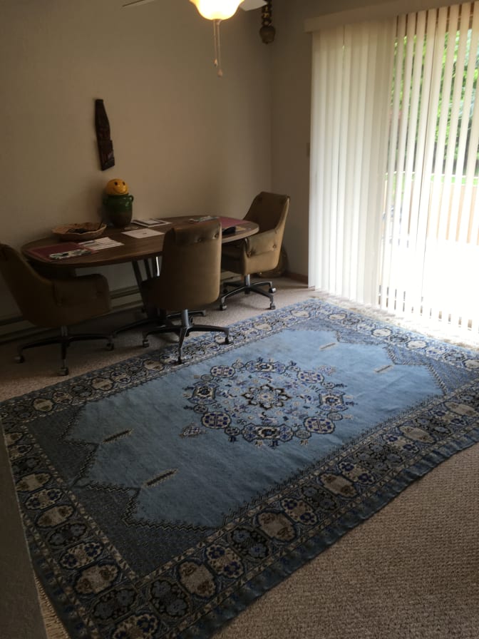 Thomas's room