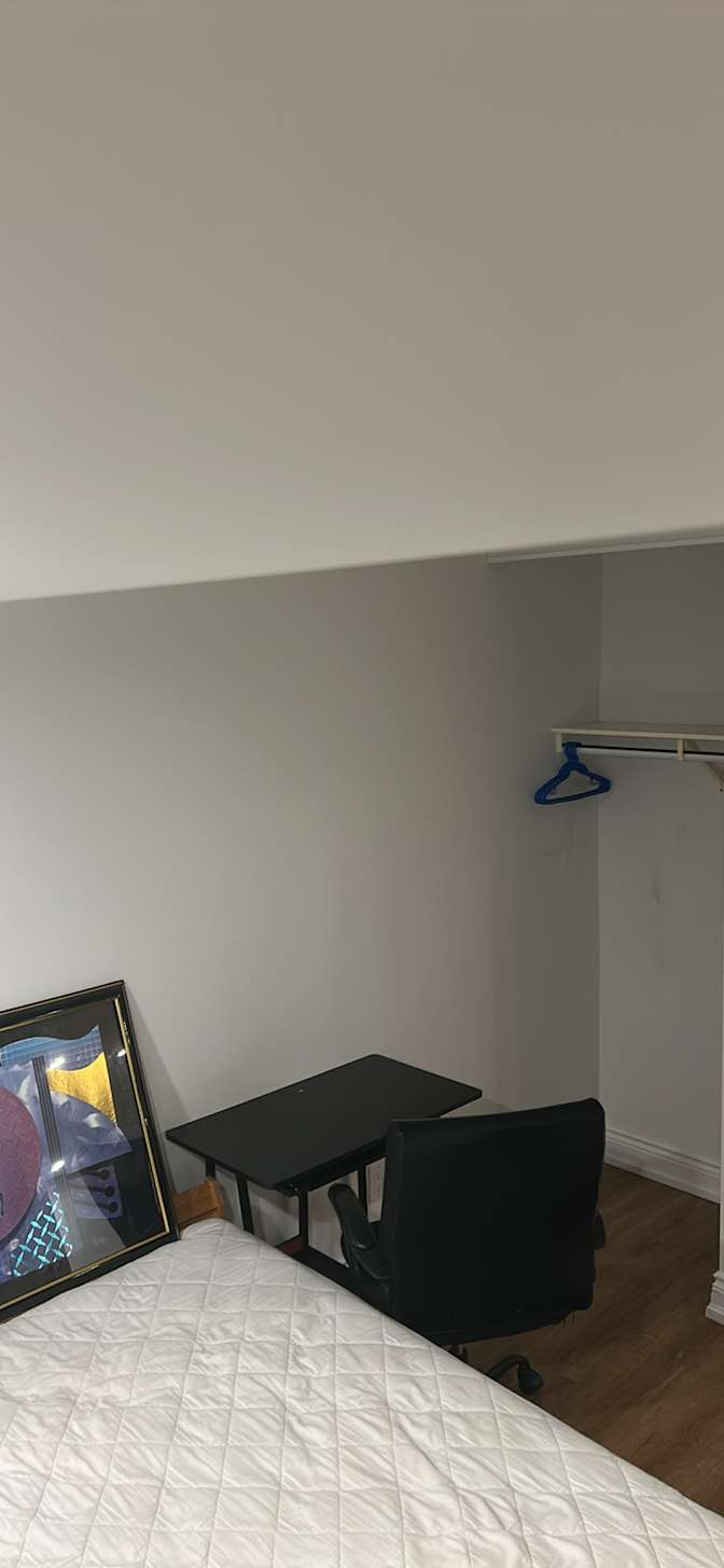 Naomi's room