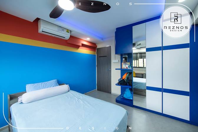 Vicki's room